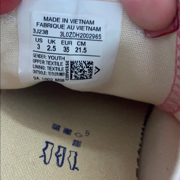 Pink converse - Picture 4 of 5